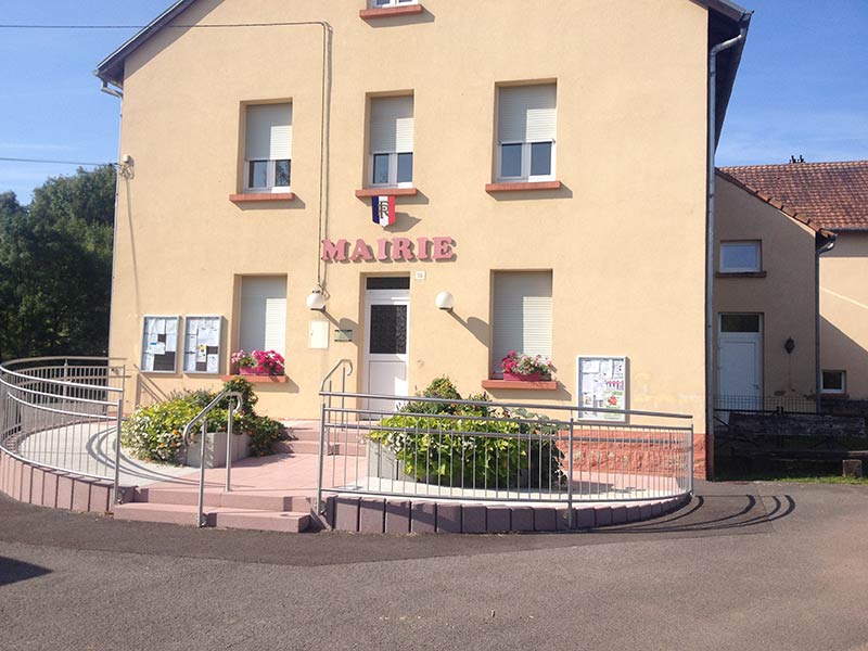 Mise en accessibilité de la mairie de Buding